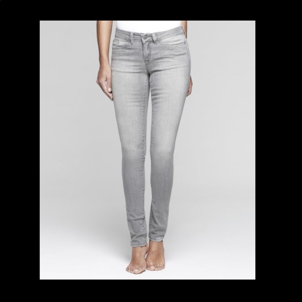 NEW white and gray skinny jeans